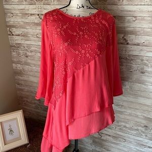 NWT Lovely Gauze & Lace Blouse by Apt Designs